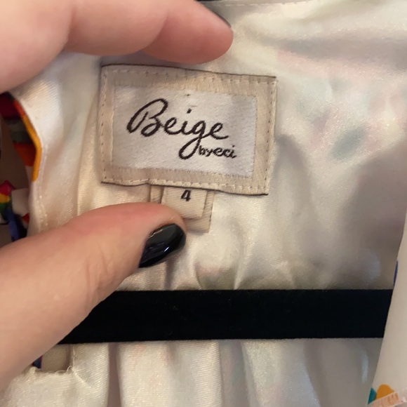 Woman's Ruffle V Neck Dress - Picture 4 of 5